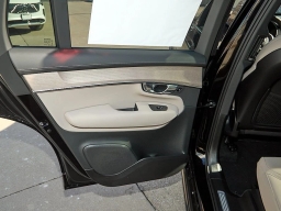 Volvo XC90 Plus B6 AWD 7-Seater 2026