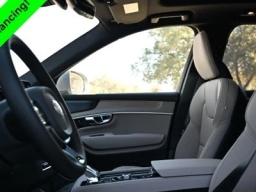 Volvo XC90 Plus B6 AWD 7-Seater 2026