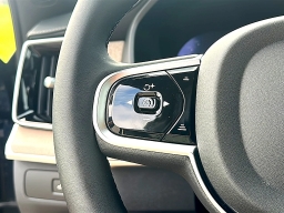 Volvo XC90 Plus B6 AWD 7-Seater 2026