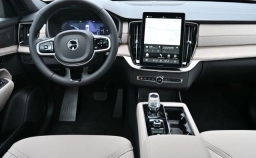 Volvo XC90 Plus B6 AWD 7-Seater 2026