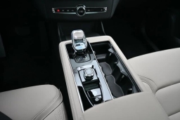 Volvo XC90 Plus B6 AWD 7-Seater 2026