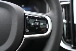 Volvo XC90 Plus B6 AWD 7-Seater 2026