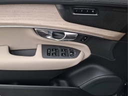 Volvo XC90 Plus B6 AWD 7-Seater 2026