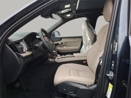 Volvo XC90 Plus B6 AWD 7-Seater 2026