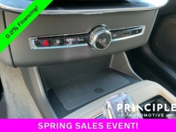 Volvo XC90 Plus B6 AWD 7-Seater 2026