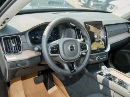 Volvo XC90 Plus B6 AWD 7-Seater 2026