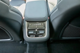 Volvo XC90 Plus B6 AWD 7-Seater 2026