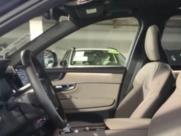 Volvo XC90 Plus B6 AWD 7-Seater 2026