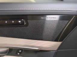Volvo XC90 Plus B6 AWD 7-Seater 2026