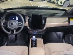 Volvo XC90 Plus B6 AWD 7-Seater 2026