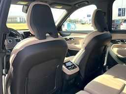 Volvo XC90 Plus B6 AWD 7-Seater 2026