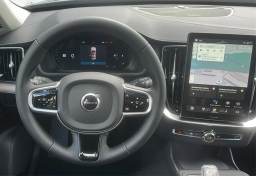 Volvo XC90 Plus B6 AWD 7-Seater 2026