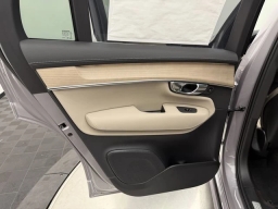 Volvo XC90 Plus B6 AWD 7-Seater 2026