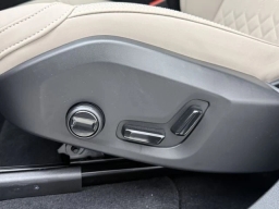 Volvo XC90 Plus B6 AWD 7-Seater 2026