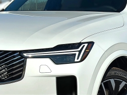 Volvo XC90 Plus B6 AWD 7-Seater 2026