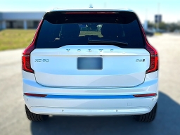 Volvo XC90 Plus B6 AWD 7-Seater 2026