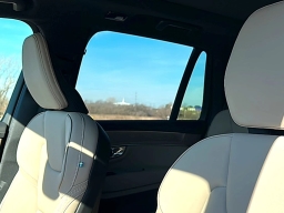 Volvo XC90 Plus B6 AWD 7-Seater 2026