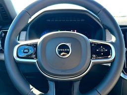 Volvo XC90 Plus B6 AWD 7-Seater 2026