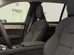 Volvo XC90 Plus B6 AWD 7-Seater 2026