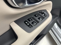 Volvo XC90 Plus B6 AWD 7-Seater 2026