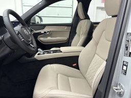 Volvo XC90 Plus B6 AWD 7-Seater 2026