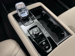 Volvo XC90 Plus B6 AWD 7-Seater 2026