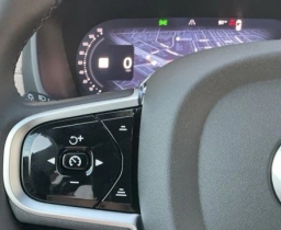 Volvo XC90 Plus B6 AWD 7-Seater 2026