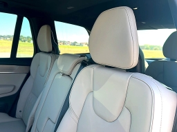 Volvo XC90 Plus B6 AWD 7-Seater 2026