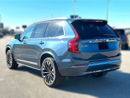 Volvo XC90 Plus B6 AWD 7-Seater 2026