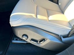 Volvo XC90 Plus B6 AWD 7-Seater 2026