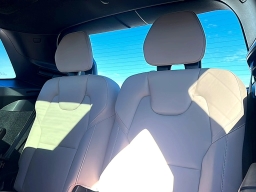 Volvo XC90 Plus B6 AWD 7-Seater 2026