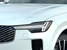 Volvo XC90 Plus B6 AWD 7-Seater 2026