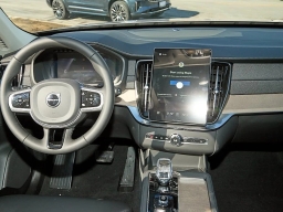 Volvo XC90 Plus B6 AWD 7-Seater 2026