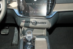 Volvo XC90 Plus B6 AWD 7-Seater 2026