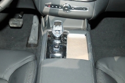 Volvo XC90 Plus B6 AWD 7-Seater 2026