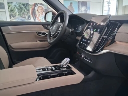 Volvo XC90 Plus B6 AWD 7-Seater 2026