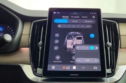 Volvo XC90 Plus B6 AWD 7-Seater 2026