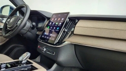 Volvo XC90 Plus B6 AWD 7-Seater 2026