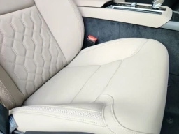 Volvo XC90 Plus B6 AWD 7-Seater 2026