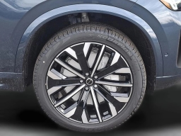 Volvo XC90 Plus B6 AWD 7-Seater 2026