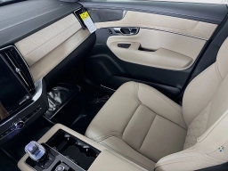 Volvo XC90 Plus B6 AWD 7-Seater 2026