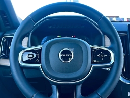 Volvo XC90 Plus B6 AWD 7-Seater 2026