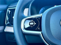 Volvo XC90 Plus B6 AWD 7-Seater 2026