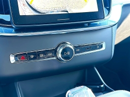 Volvo XC90 Plus B6 AWD 7-Seater 2026