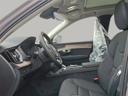 Volvo XC90 Plus B6 AWD 7-Seater 2026