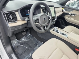 Volvo XC90 Plus B6 AWD 7-Seater 2026
