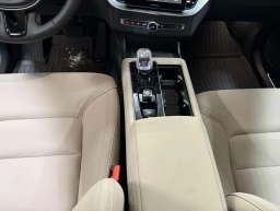 Volvo XC90 Plus B6 AWD 7-Seater 2026