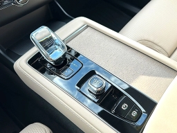 Volvo XC90 Ultra B6 AWD 7-Seater 2026