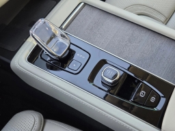 Volvo XC90 Ultra B6 AWD 7-Seater 2026