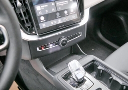Volvo XC90 Core B6 AWD 7-Seater 2026